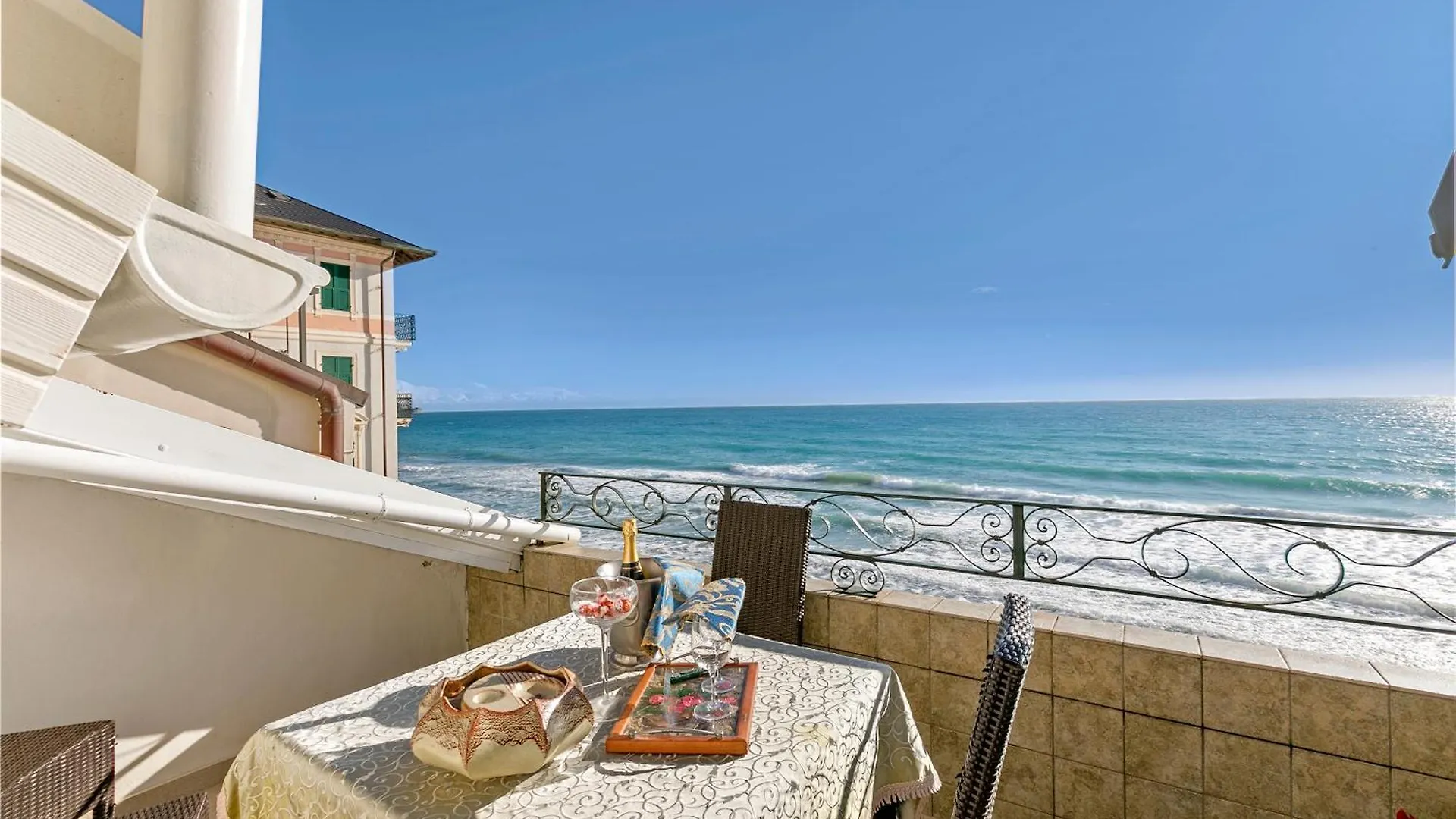 B&B Da Giueli Rooms On The Seafront Alassio 3*,  Italie